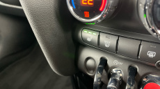MINI Hatchback 1.5 Cooper Classic Premium 5dr Auto Petrol Hatchback